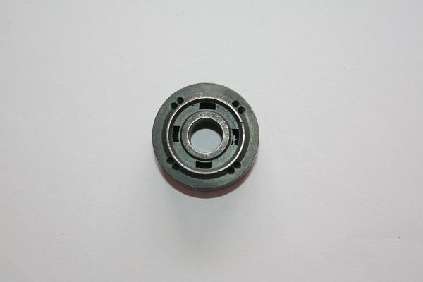 Aluminum / zinc alloy sinter damper piston with one time molding pressing